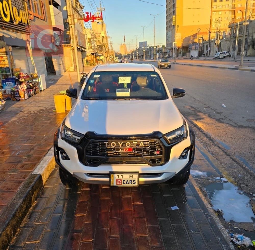 تويوتا هايلوكس